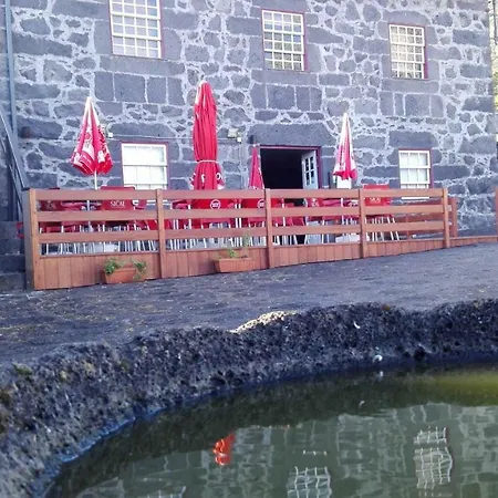 לינה וארוחת בוקר Residencial A Quinta *