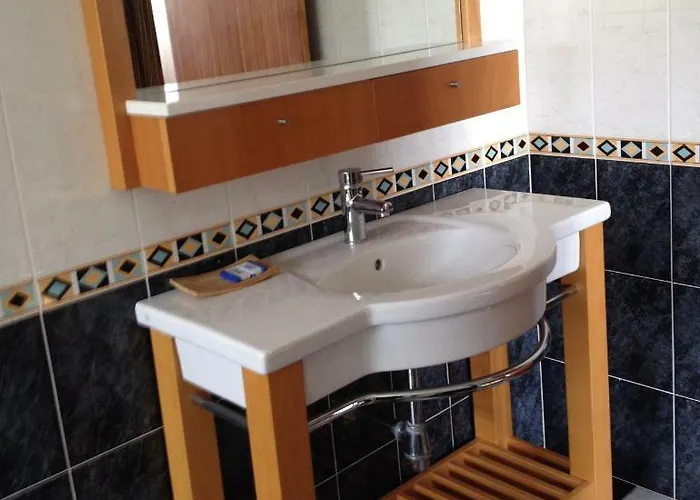 Residencial A Quinta לינה וארוחת בוקר *