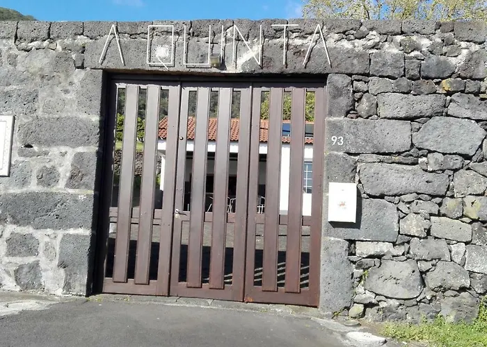 Residencial A Quinta * Fajã de Santo Amaro